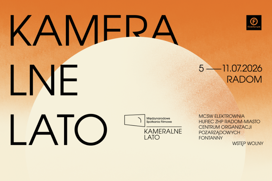 Plakat wydarzenia Kameralne Lato 2026 w Radomiu, odbywającego się 5–11 lipca. Na grafice podano miejsca: MCSW Elektrownia, Hufiec ZHP Radom-Miasto, Centrum Organizacji Pozarządowych i fontanny. Wstęp wolny.